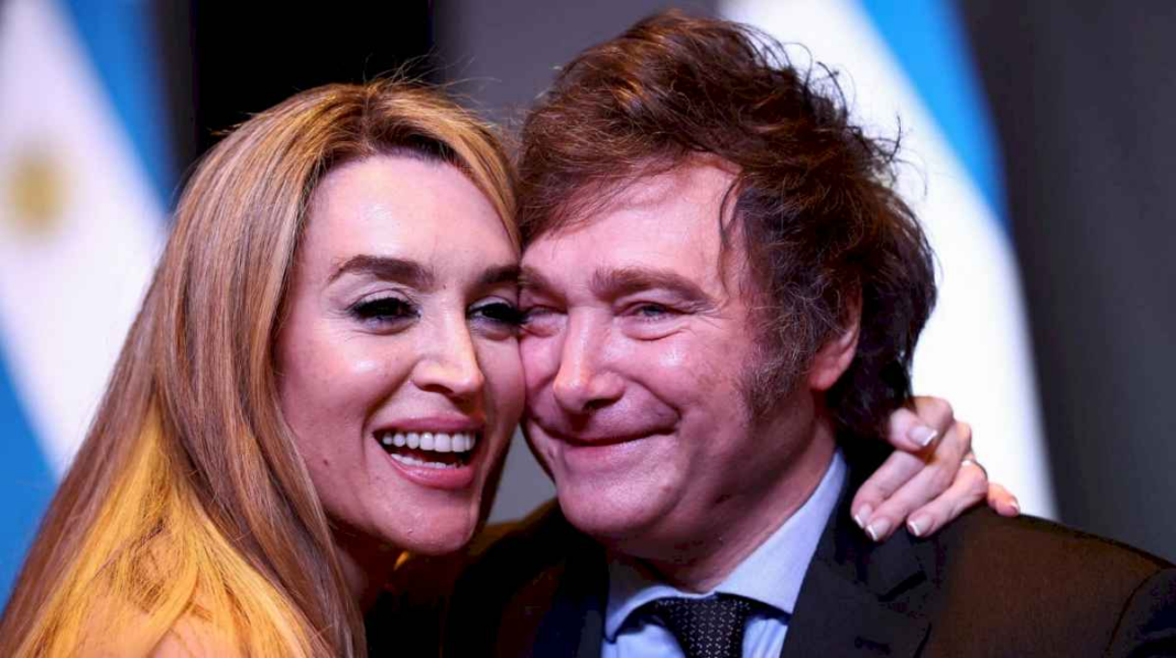 el-particular-regalo-que-javier-milei-le-hizo-a-fatima-florez-por-san-valentin:-que-es-y-cuanto-cuesta