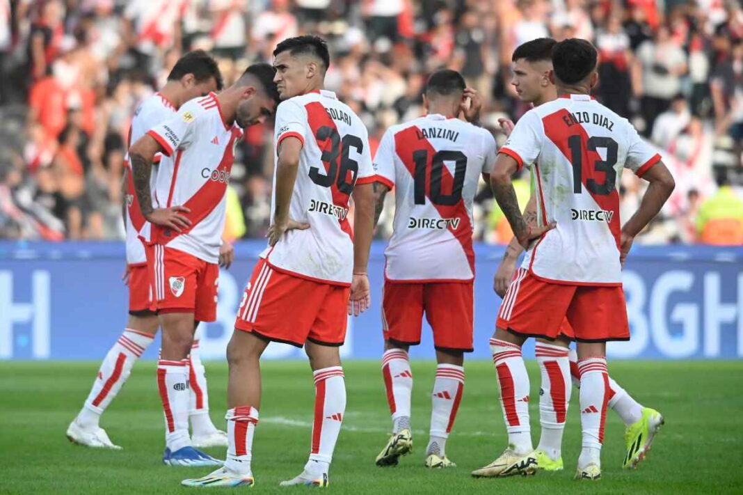 river:-las-cuatro-preguntas-que-se-hace-el-equipo-de-demichelis-despues-de-la-derrota-en-el-superclasico