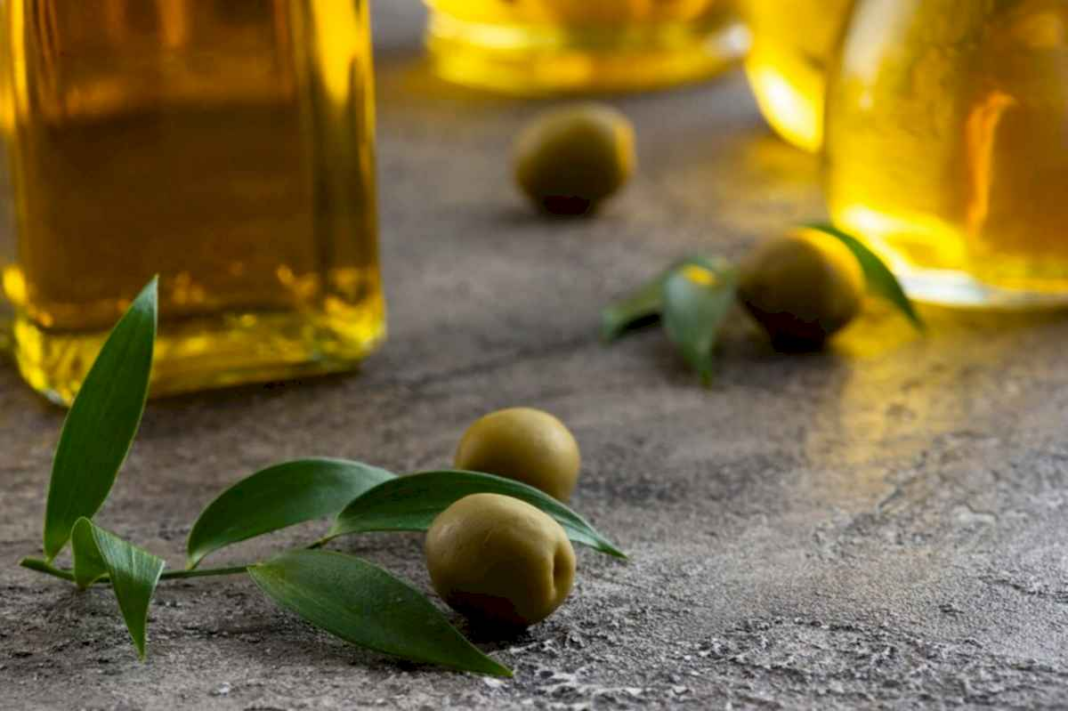 los-beneficios-de-tomar-aceite-de-oliva-todos-los-dias