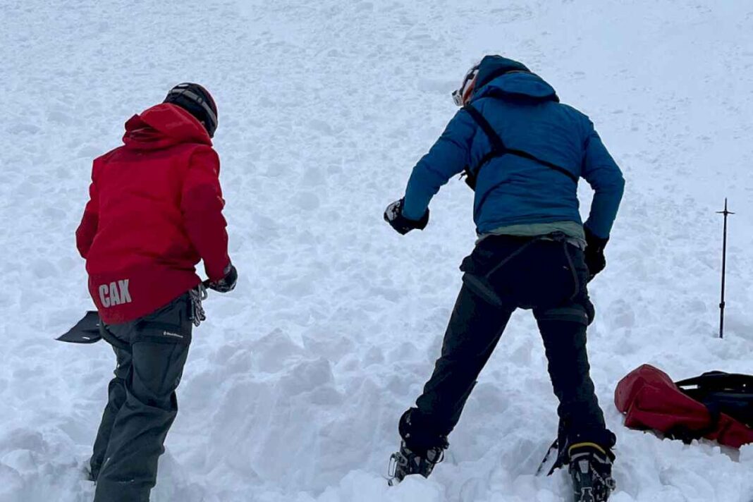 avalancha-en-bariloche:-dan-de-alta-al-sobreviviente-que-se-salvo-de-milagro