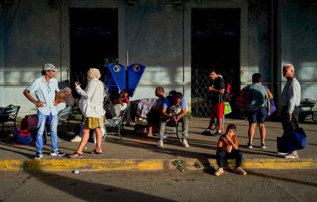 masivo-apagon-en-cuba:-el-sistema-se-quedo-sin-energia-en-todo-el-pais