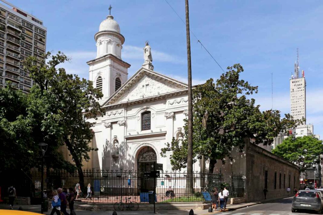 caba:-piden-una-plaza-junto-al-monasterio-de-santa-catalina