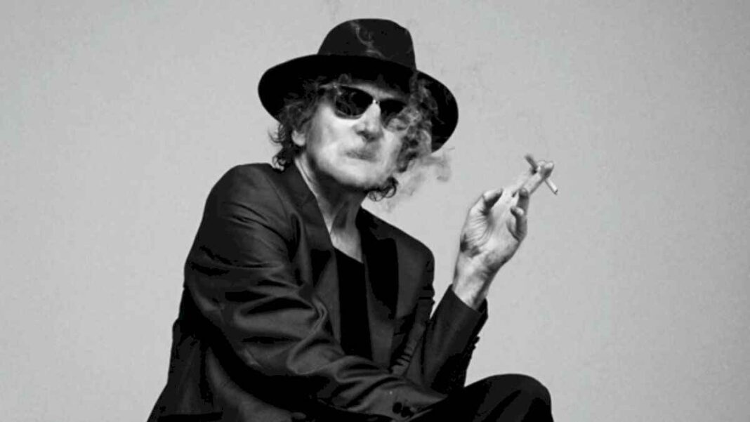 charly-garcia-cumple-73-anos:-las-vidas-musicales-de-un-artista-irrepetible