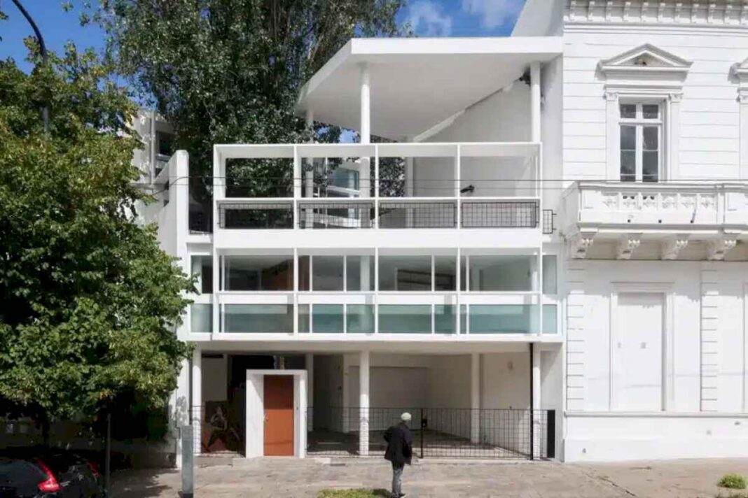 la-historia-de-la-casa-curutchet:-la-iconica-obra-de-le-corbusier-que-encontro-comprador-en-la-plata