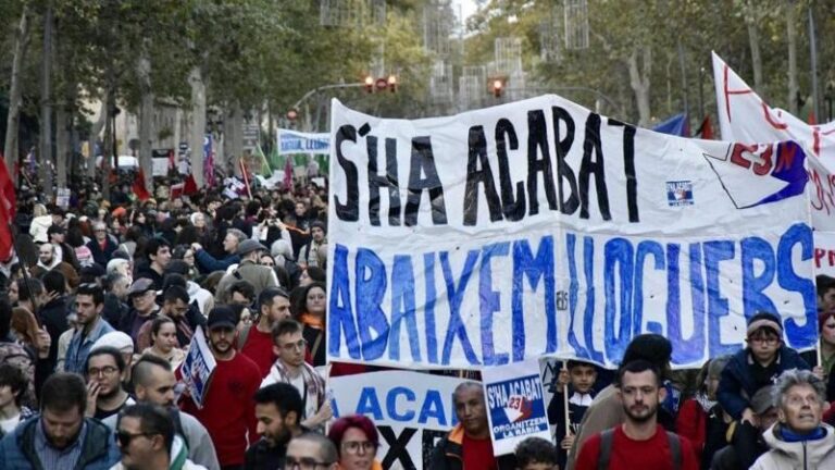 Se acabó. Bajemos los alquileres: la masiva protesta en Barcelona para exigir que se respete el derecho a la vivienda