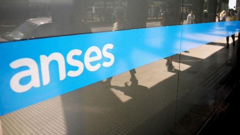 ANSES: quiénes cobran sus haberes este jueves 23 de enero