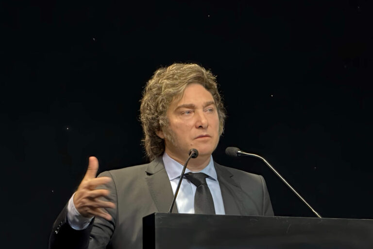 Milei busca cambiar el Código Penal: penas más duras y prisión perpetua efectiva