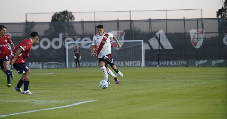 Qué dijo Lencina después de su doblete en la Reserva de River, con Gallardo presente