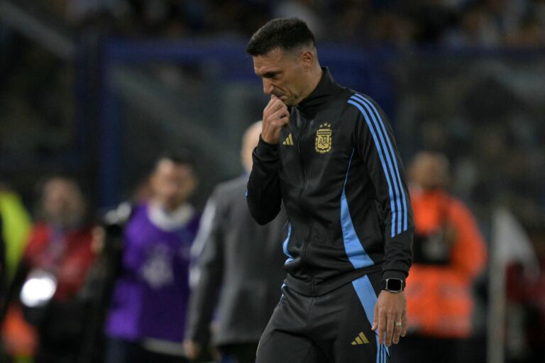 Eliminatorias: Lionel Scaloni marginó a Giovani Lo Celso y Alejandro Garnacho para los clásicos con Uruguay y Brasil, que pierde a Neymar