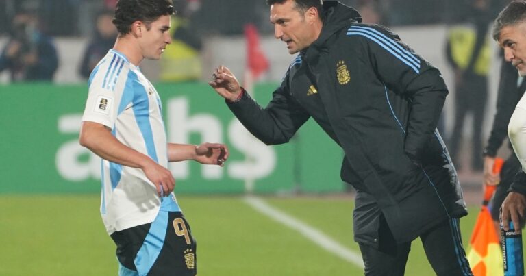 Scaloni a Mastantuono: «Entrá por derecha»