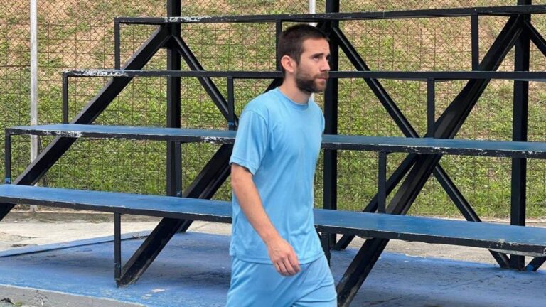 La esposa de Nahuel Gallo dijo que el gendarme está detenido en la cárcel venezolana de El Rodeo
