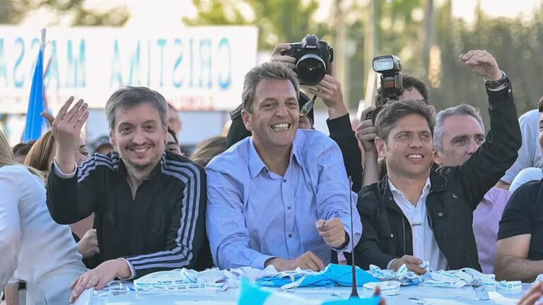 Tras la tensión interna, el PJ completa las listas y dirigentes desfilan para firmar candidaturas