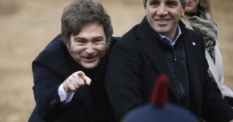 Para mantener dólar debajo de $1.400, el Gobierno alienta créditos a exportadores y tasas altas en pesos