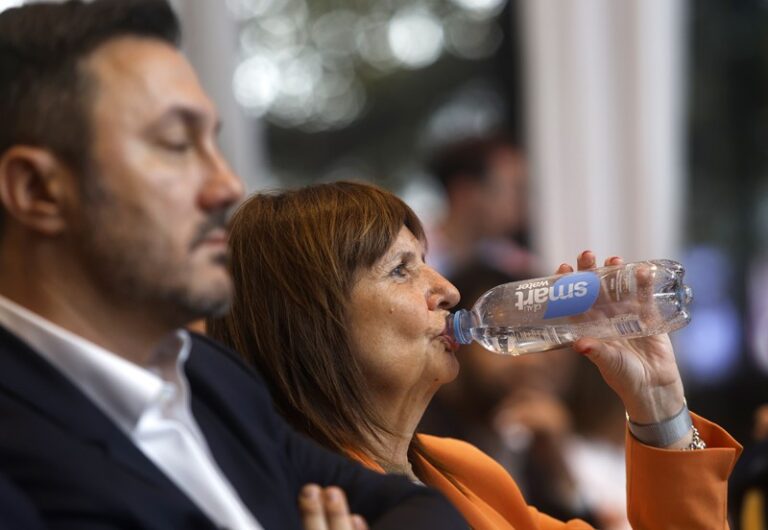Estalla una guerra entre Patricia Bullrich y Lugones por las muertes del fentanilo