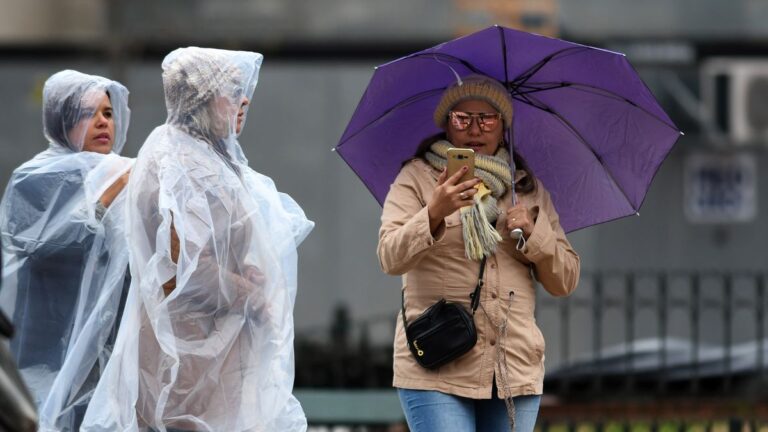 Alertas por ola polar, tormentas y granizo en gran parte del país: las advertencias del SMN