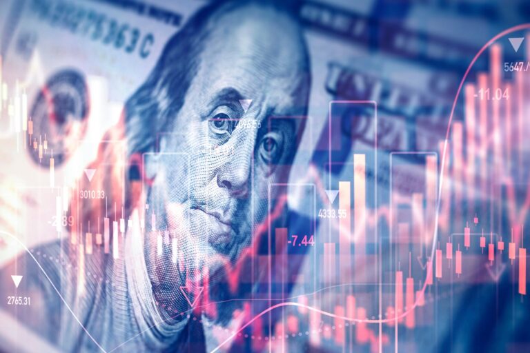 En el Gobierno niegan una vuelta del cepo para comprar dólares o retoques en el esquema cambiario