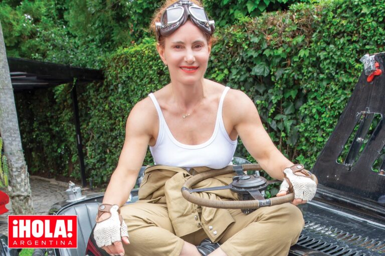 Nunca me sentí marginada. Nació en una familia fierrera, le apasionan los autos clásicos y pisa fuerte entre las mujeres piloto