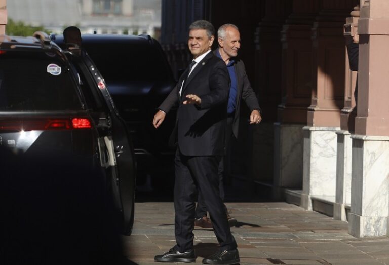 Jorge Macri se reunió con Toto y le reclamó una deuda de $350 mil millones