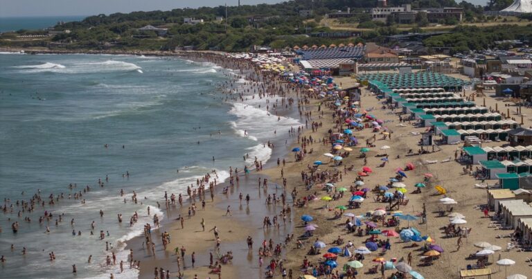 «Efecto Caribe»: por qué este verano el mar en la Costa está más cálido y transparente y hasta cuándo durará