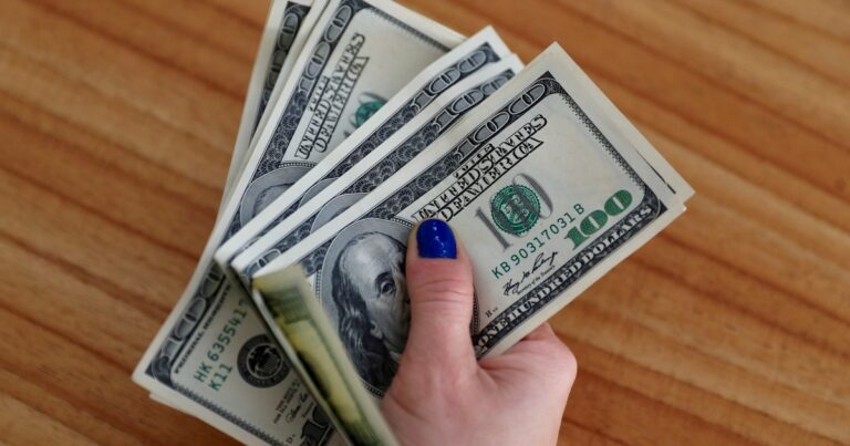 Dólar blue hoy: a cuánto cotiza este domingo 18 de enero