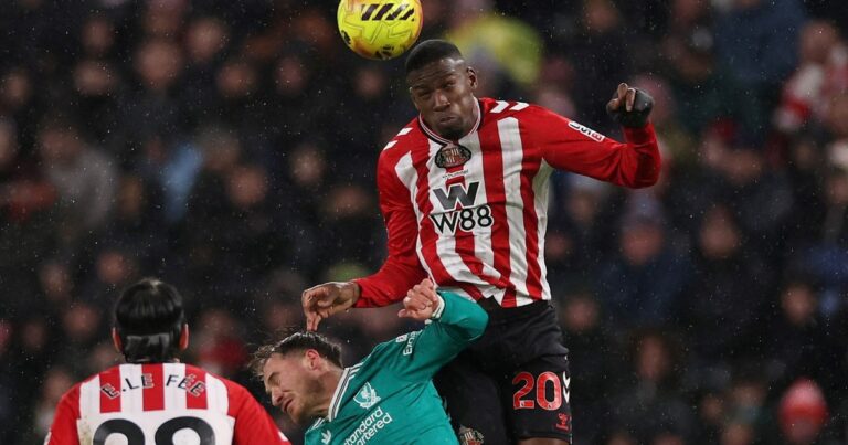 Sunderland vs. Liverpool, EN VIVO: Alexis Mac Allister titular en los Reds que quieren crecer en la Premier League