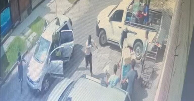 Robaron 50 millones de pesos en apenas 75 segundos: así fue la caída de los encapuchados