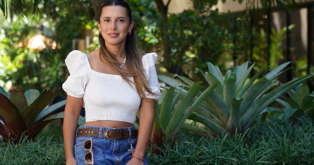 Agostina Páez, abogada santiagueña, en medio de una nueva denuncia judicial en Argentina.