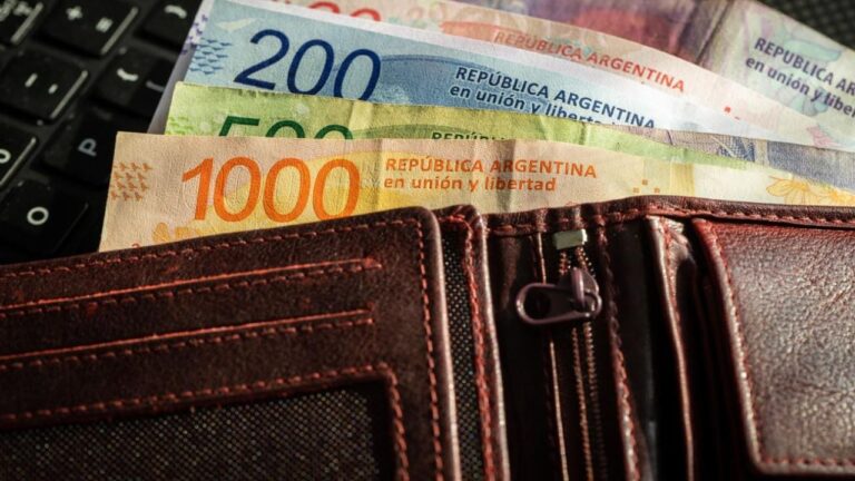Gráfico comparativo de tasas de créditos hipotecarios UVA en diferentes bancos argentinos.