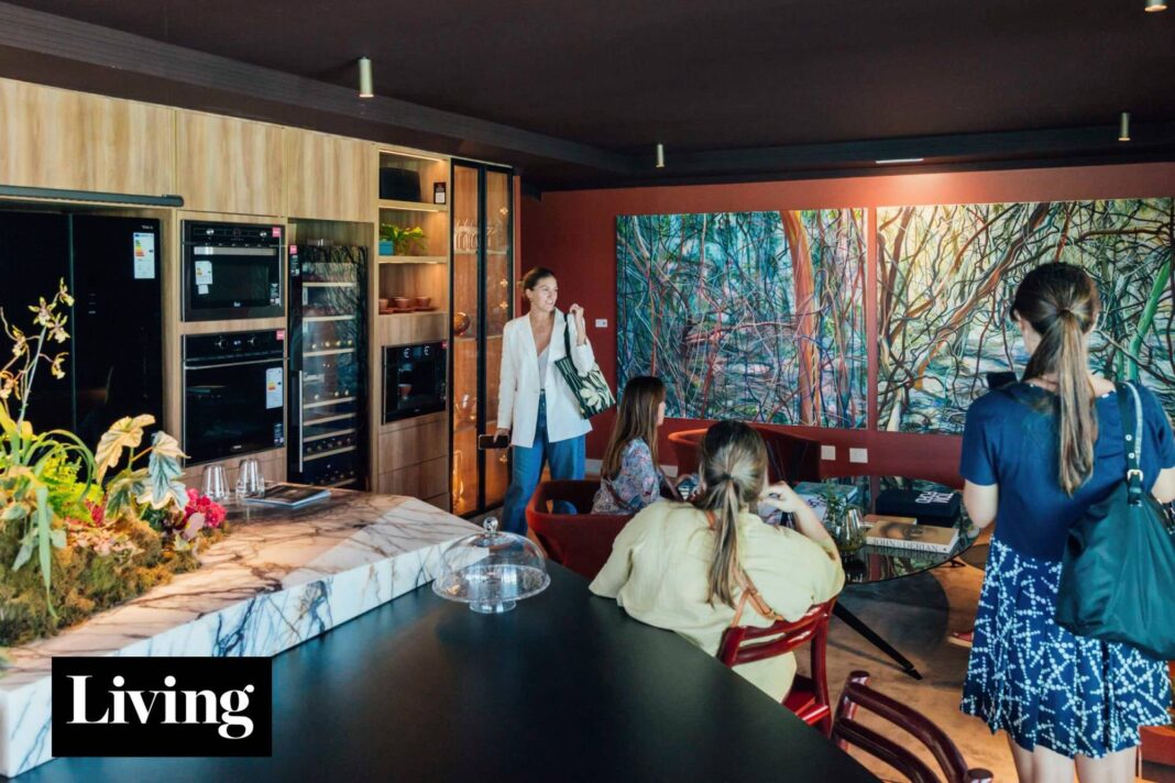 Exterior o interior de un departamento en la muestra Experiencia Living 2026 en Remeros Beach, Tigre.