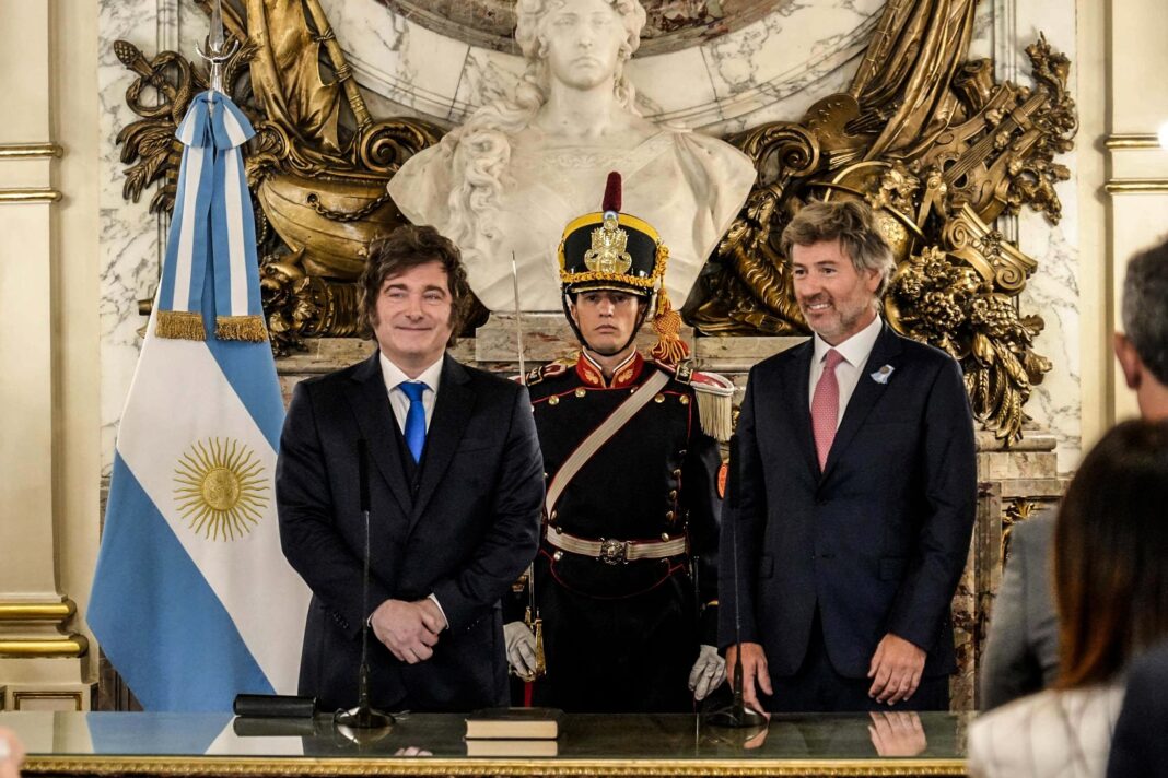 Fachada del Palacio de Justicia de Comodoro Py en Buenos Aires