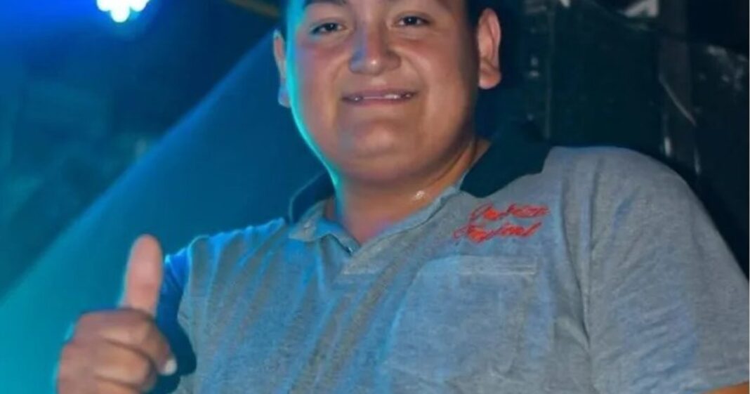 Lucas Herrera, integrante de la banda Hechizo Tropical