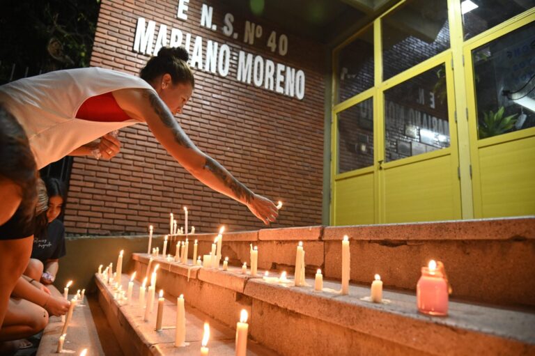 Fachada de la Escuela Normal Superior N°40 Domingo de Oro en San Cristóbal, Santa Fe