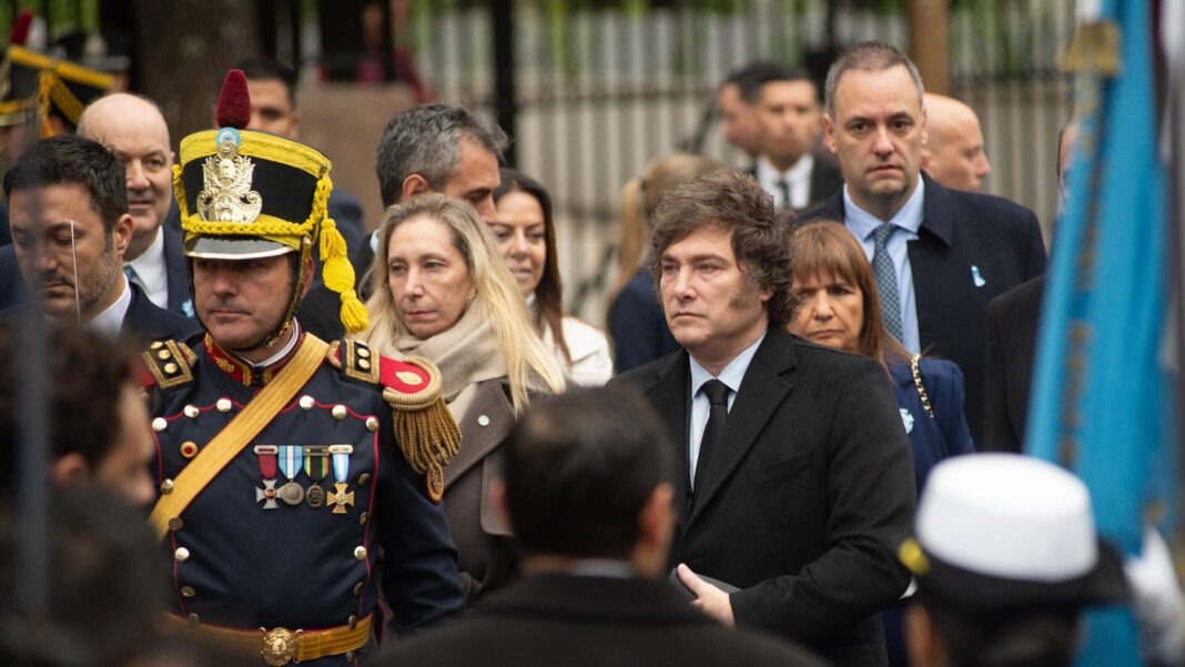 El presidente Javier Milei y el arzobispo Jorge Ignacio García Cuerva durante el Tedeum del 25 de mayo de 2026