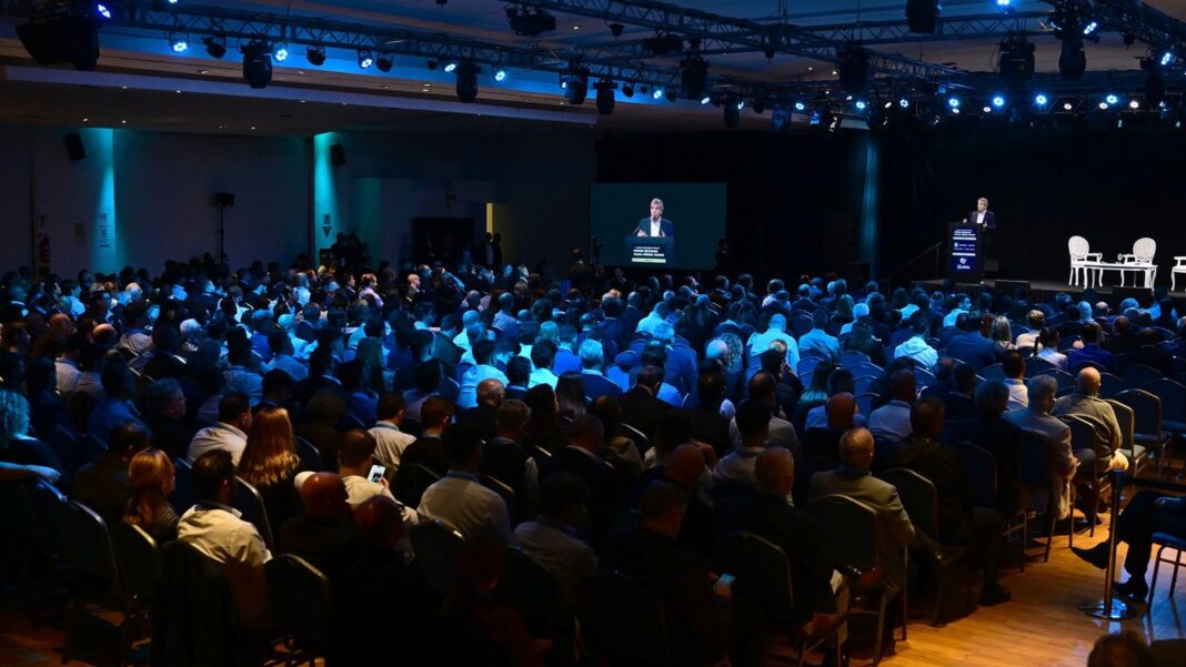 Logotipo del Latam Economic Forum edición 12