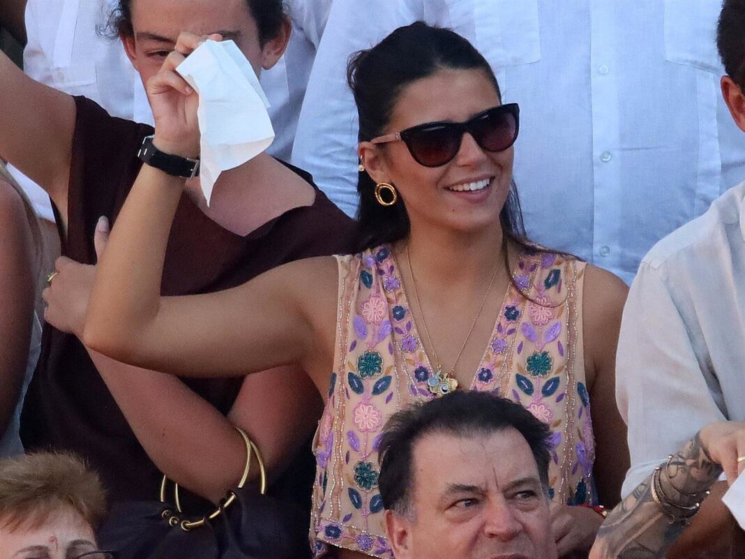 Cayetana Rivera en la plaza de toros de Sanlúcar de Barrameda