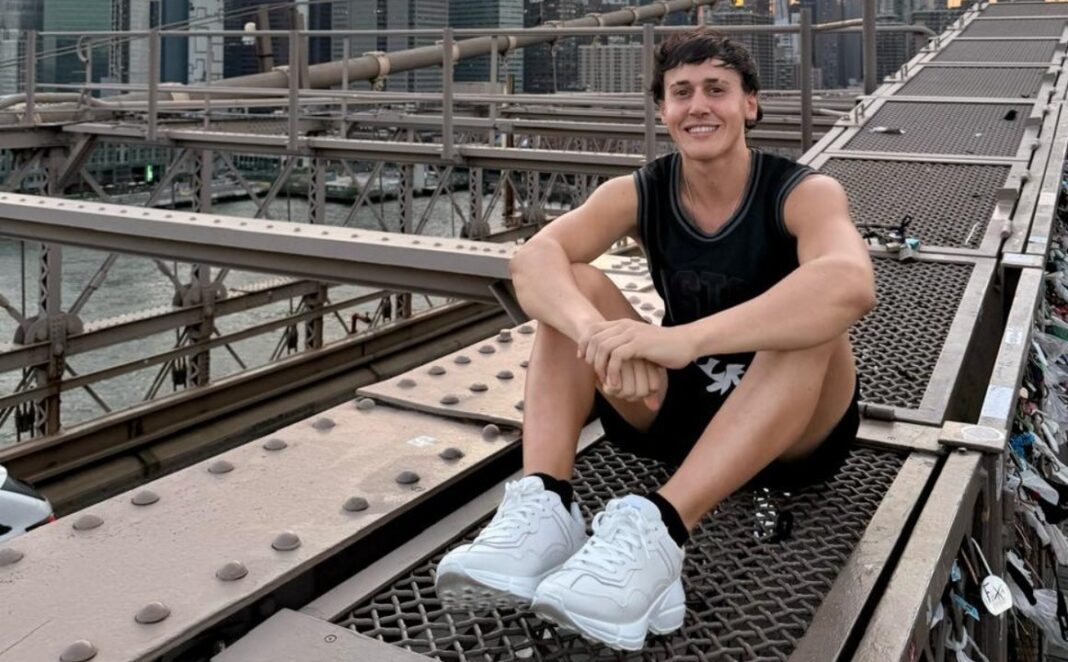 Juan Bautista Roig joven emprendedor sonriendo