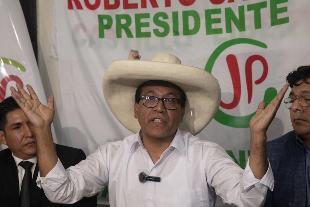 Sala del Pleno del Jurado Nacional de Elecciones durante audiencia