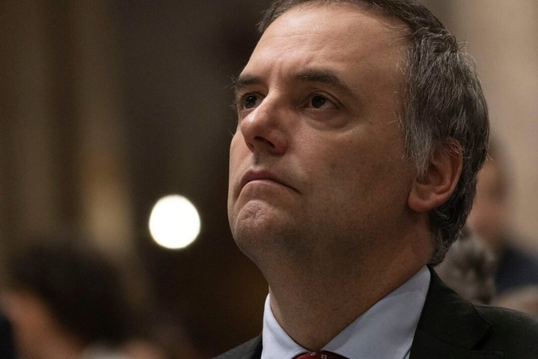 Manuel Adorni durante su gestión como jefe de Gabinete