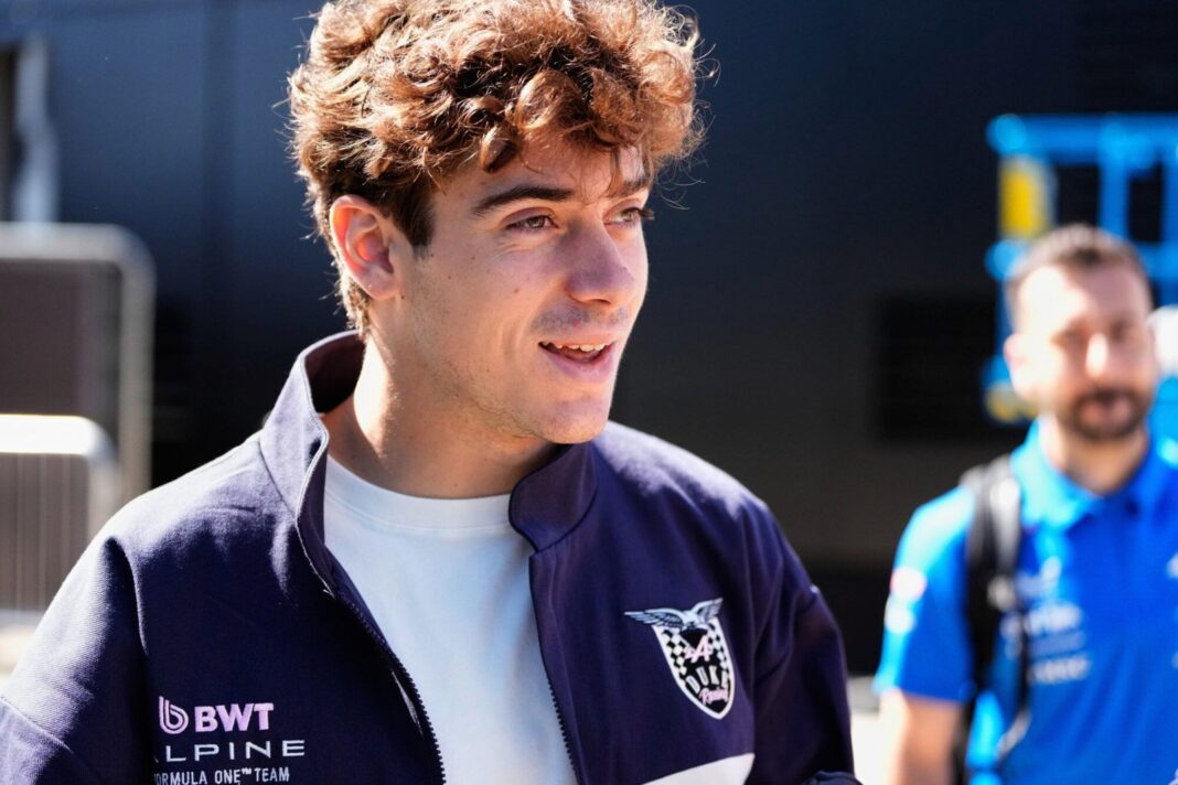 Franco Colapinto en el circuito de Silverstone durante el Gran Premio de Gran Bretaña