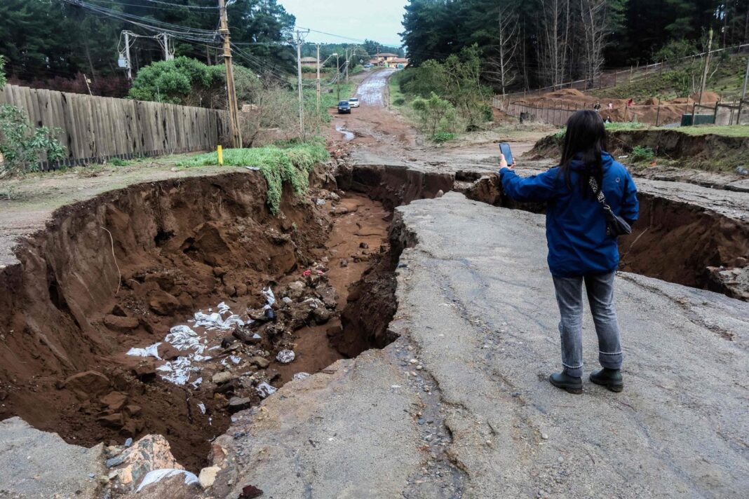 Vista de daños por temporal en Chile