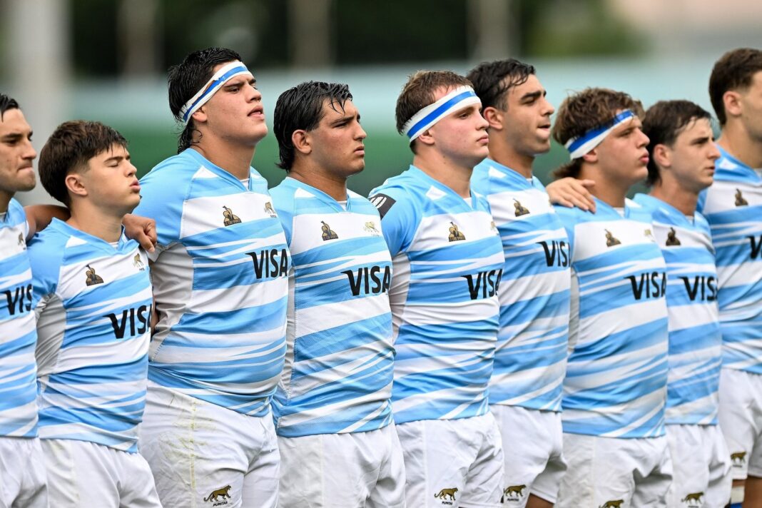 Jugadores de Los Pumitas durante el partido ante Escocia en el Mundial Juvenil de rugby