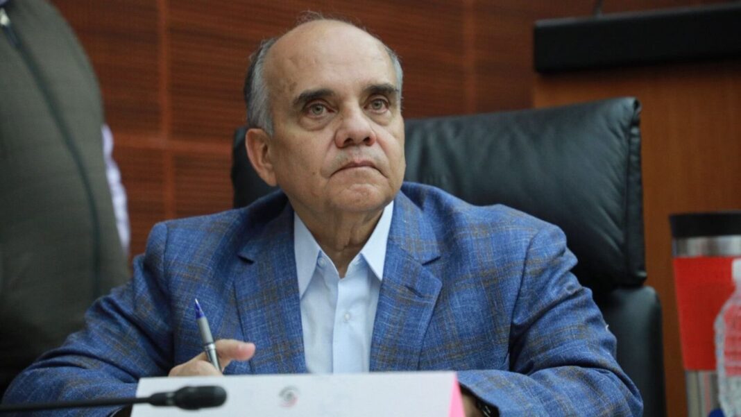 Manuel Añorve, senador del PRI, en el Senado de la República