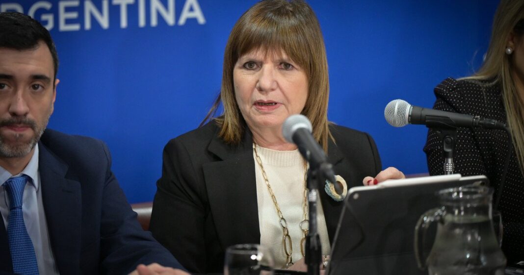 Patricia Bullrich en conferencia de prensa