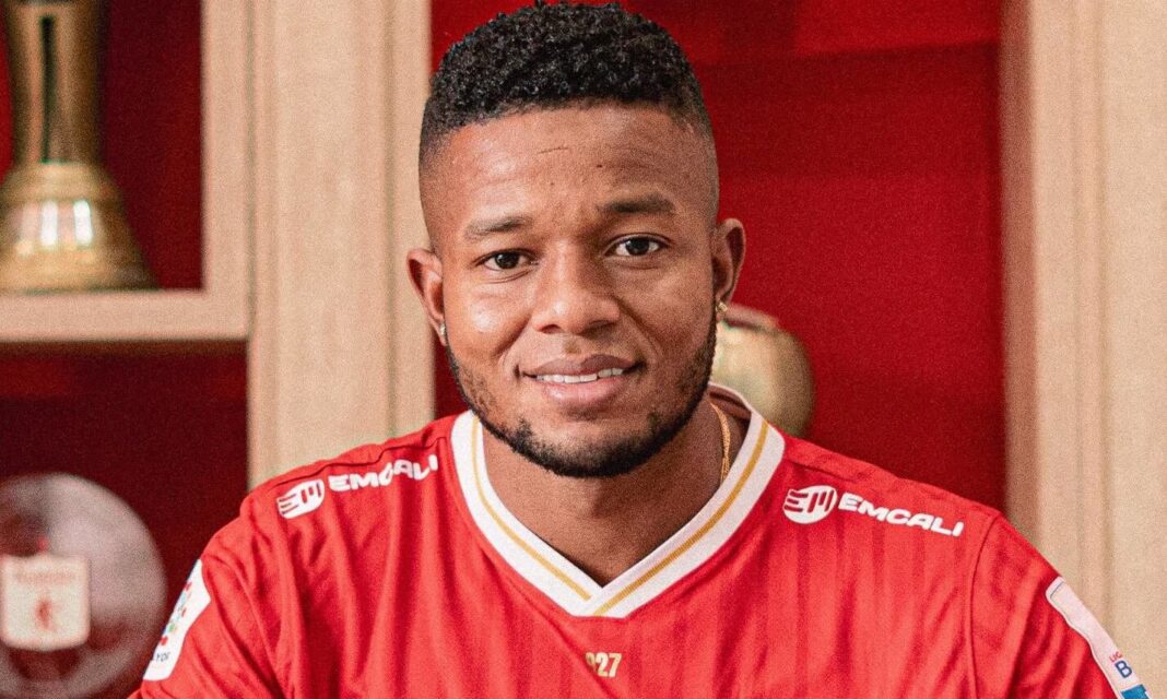Yhorman Hurtado durante un partido con América de Cali