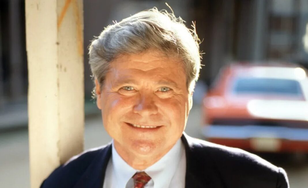 Ben Jones, actor que interpretó a Cooter Davenport en Los Dukes de Hazzard