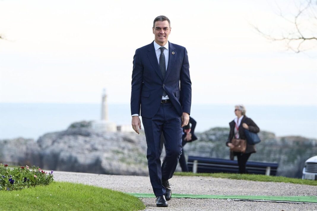 Pedro Sánchez en un acto institucional