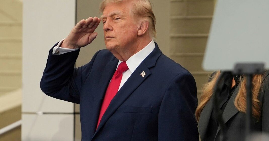 Donald Trump durante su discurso en el Pentágono por el 25° aniversario del 11-S