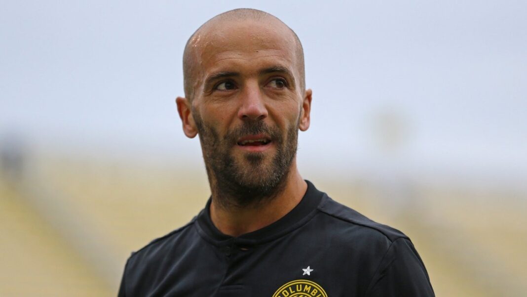Federico Higuaín, exentrenador del Columbus Crew, durante un partido
