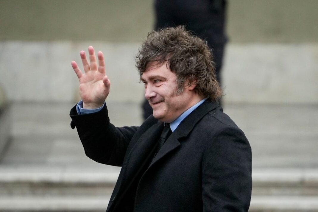 Javier Milei en París