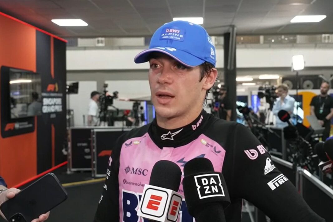 Franco Colapinto durante el Gran Premio de Singapur de Fórmula 1